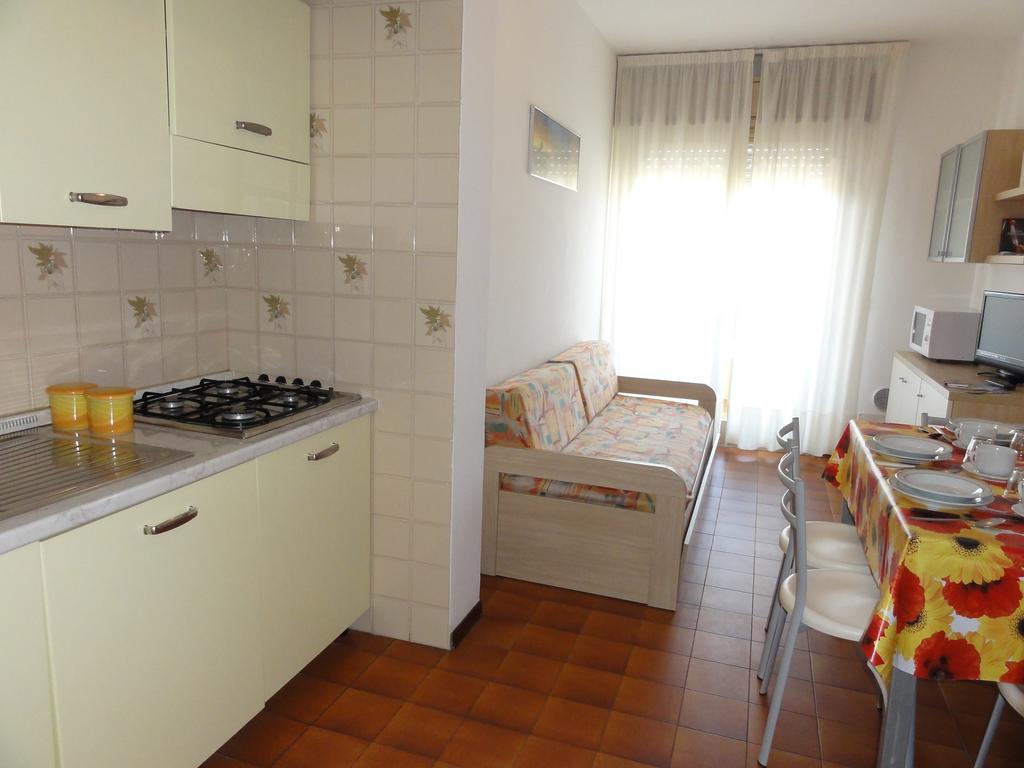 Villa Tripoli Бибионе Номер фото